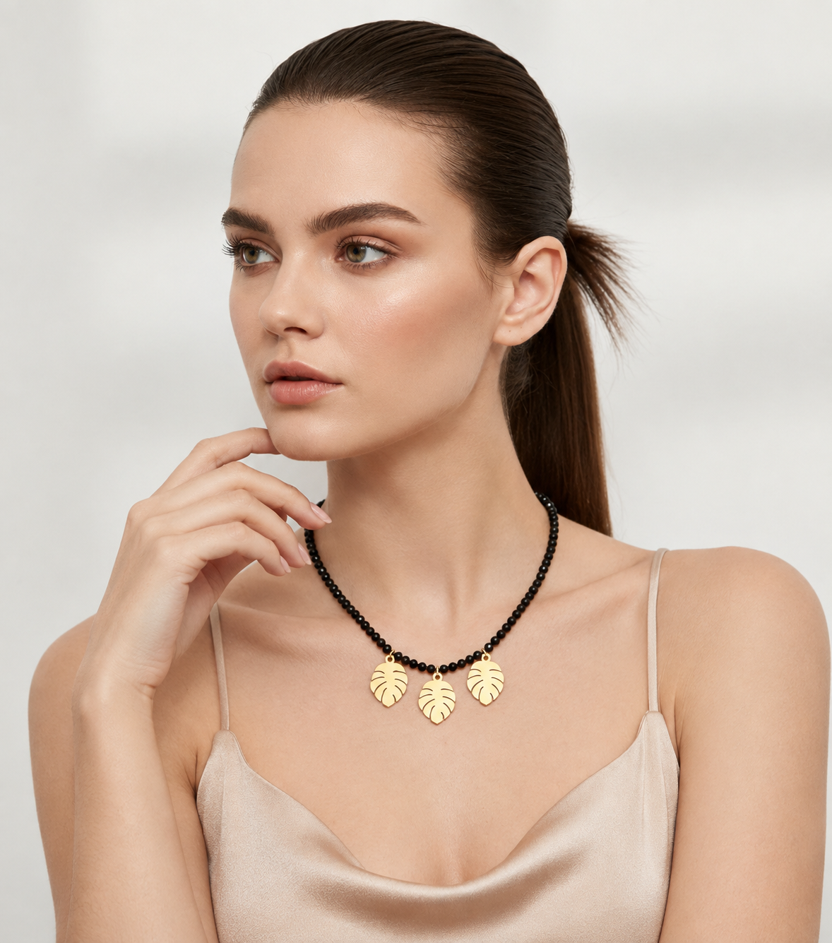 Cosmic Foliage Necklace - Black Spinel | Three palms