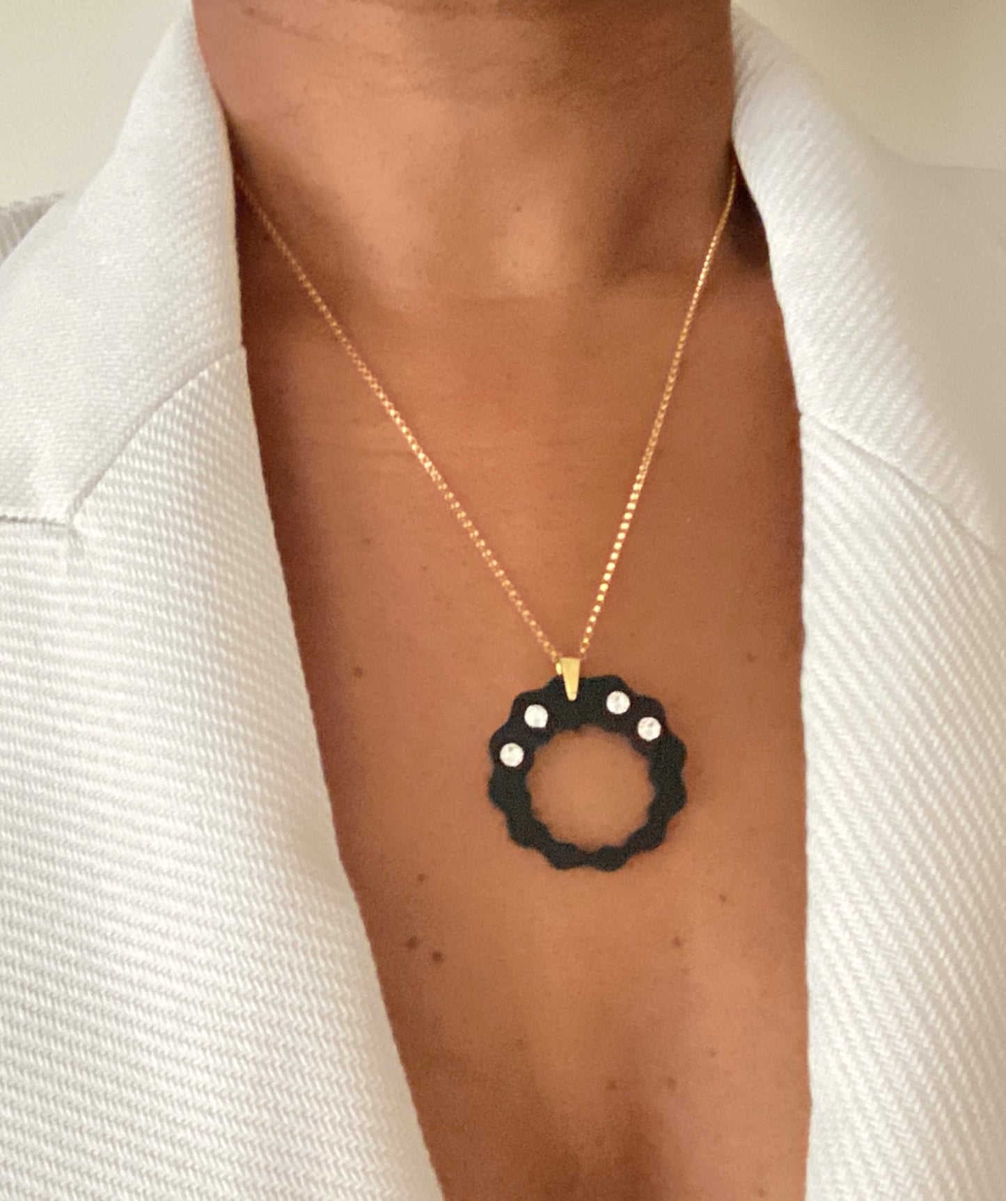 EchoAura Pendant